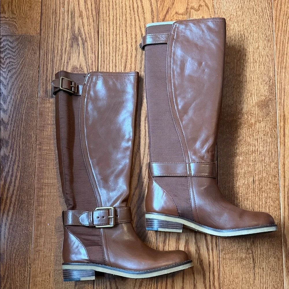 Women's Tall Riding Boots in Brown